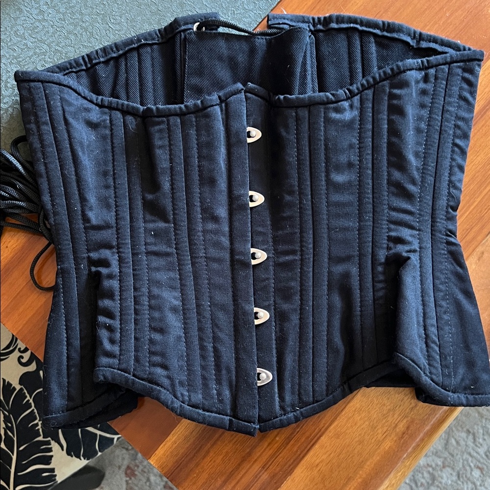 Alter Ego The Waist Trainer – 24 Short